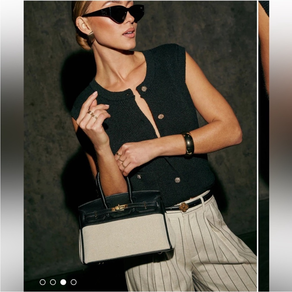 VICI Dalina two toned structured bag- new with tags & strap - Picture 3 of 8